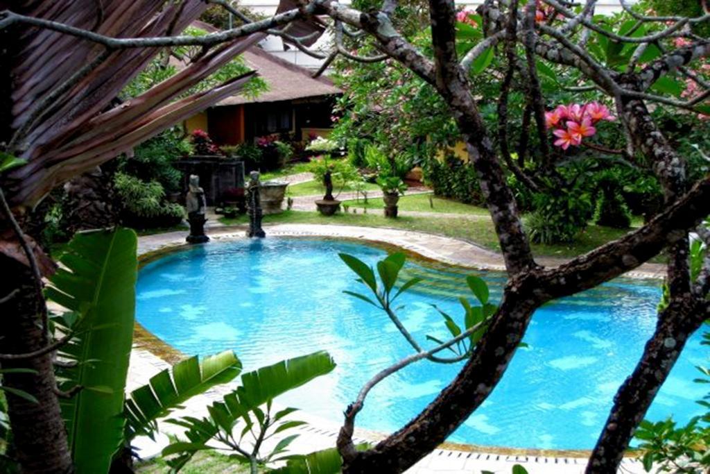 Puri Dalem Hotel Sanur Extérieur photo