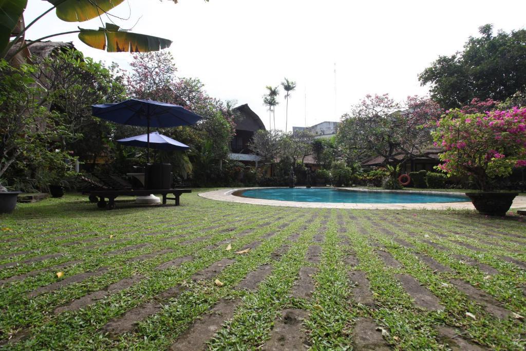 Puri Dalem Hotel Sanur Extérieur photo